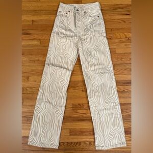 Levi Ribcage Straight Leg Zebra Jeans